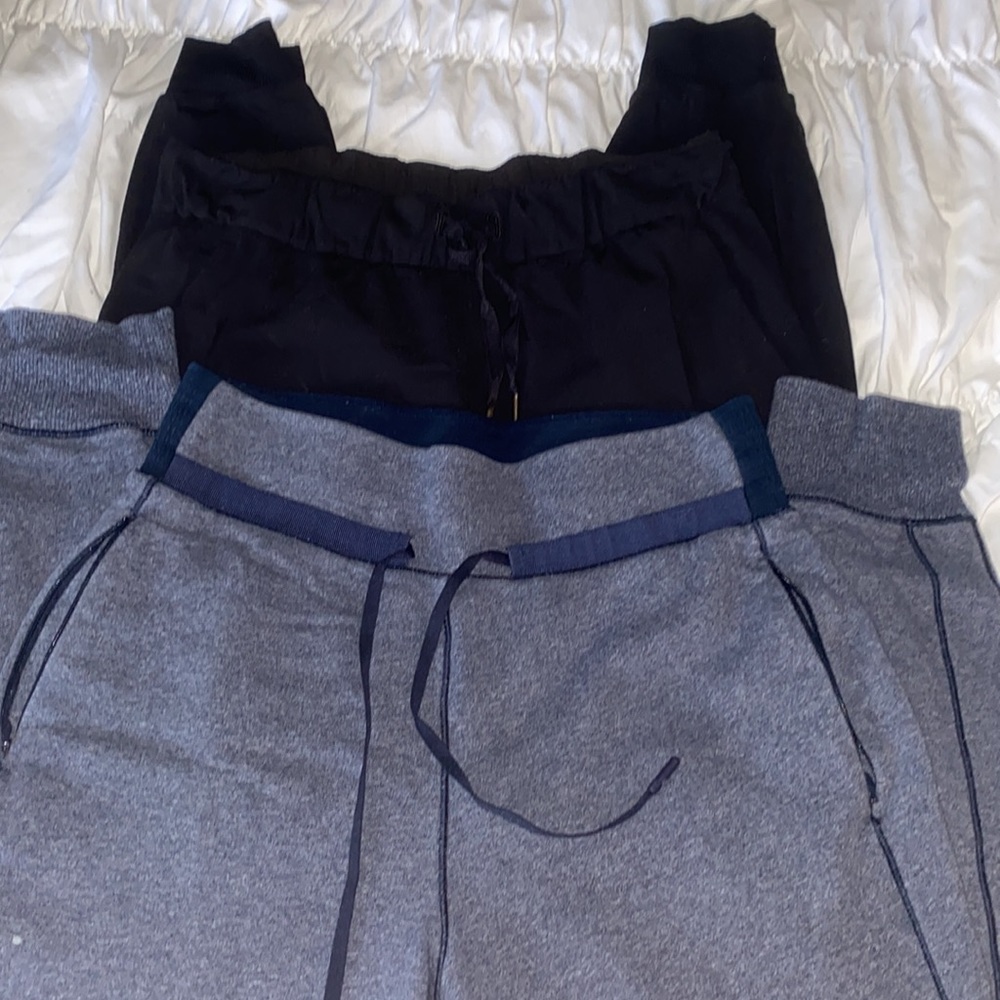 Lululemon Sweat Pants size 6 - 2 pairs used